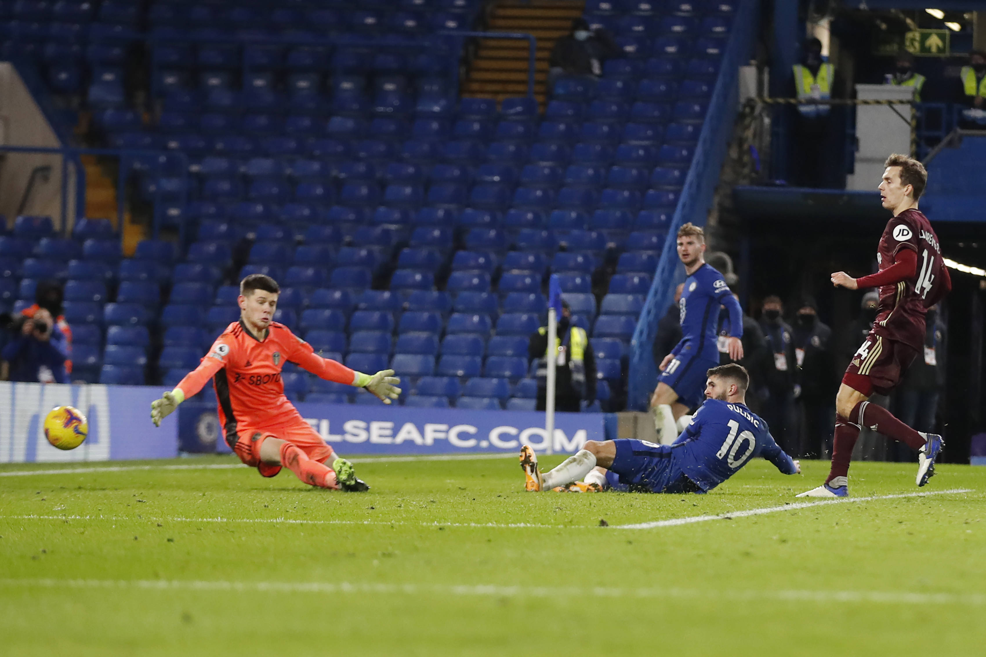 而最近他在 而最近他在