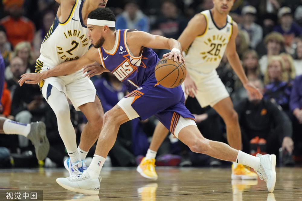 他们通过一 他们通过一