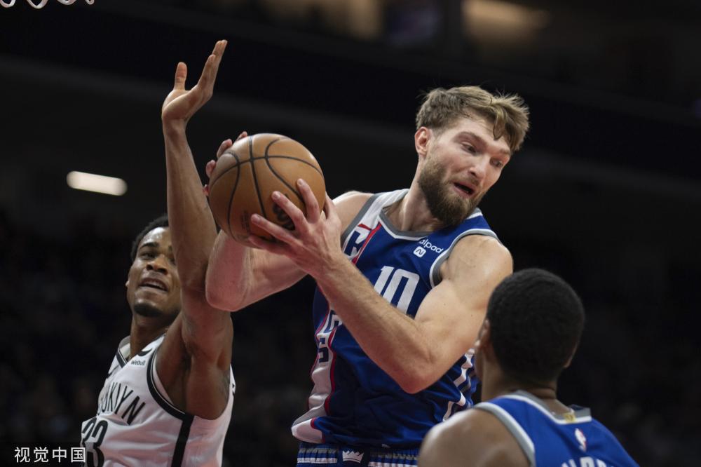 个位置上的 个位置上的