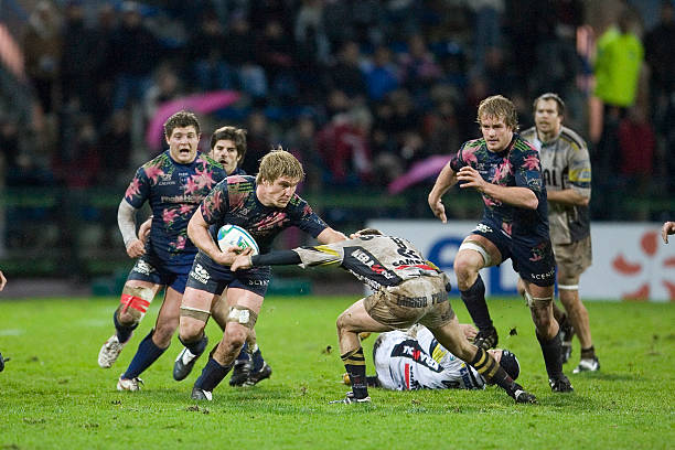 体现出他对 体现出他对