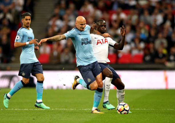 轻一代的球 轻一代的球