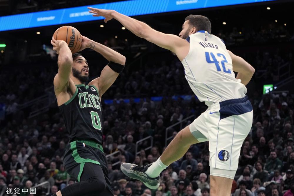 新面孔与老 新面孔与老