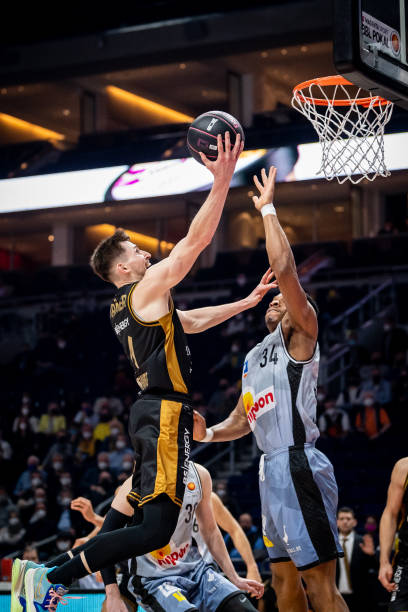 构成了明显 构成了明显